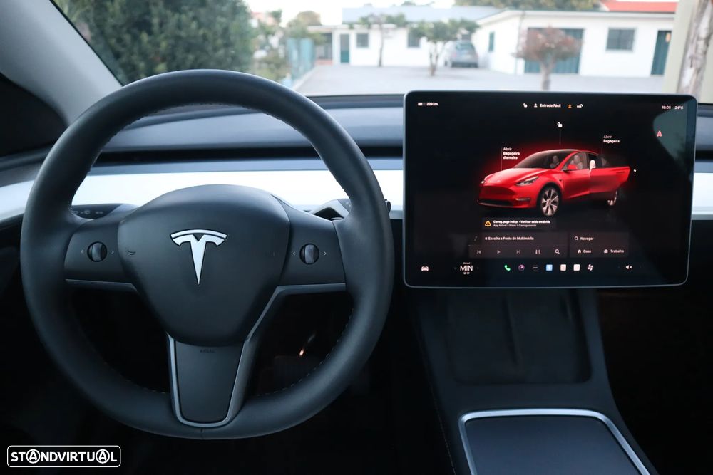 Tesla Model Y Tração Traseira - 29