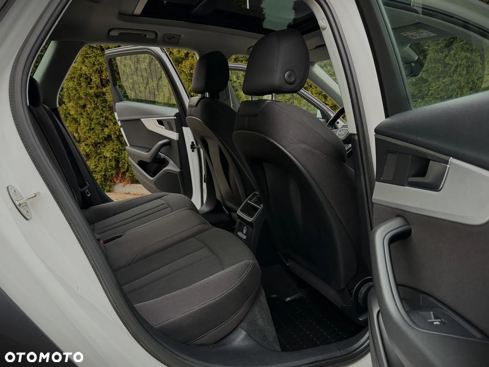 Audi A4 Allroad - 37