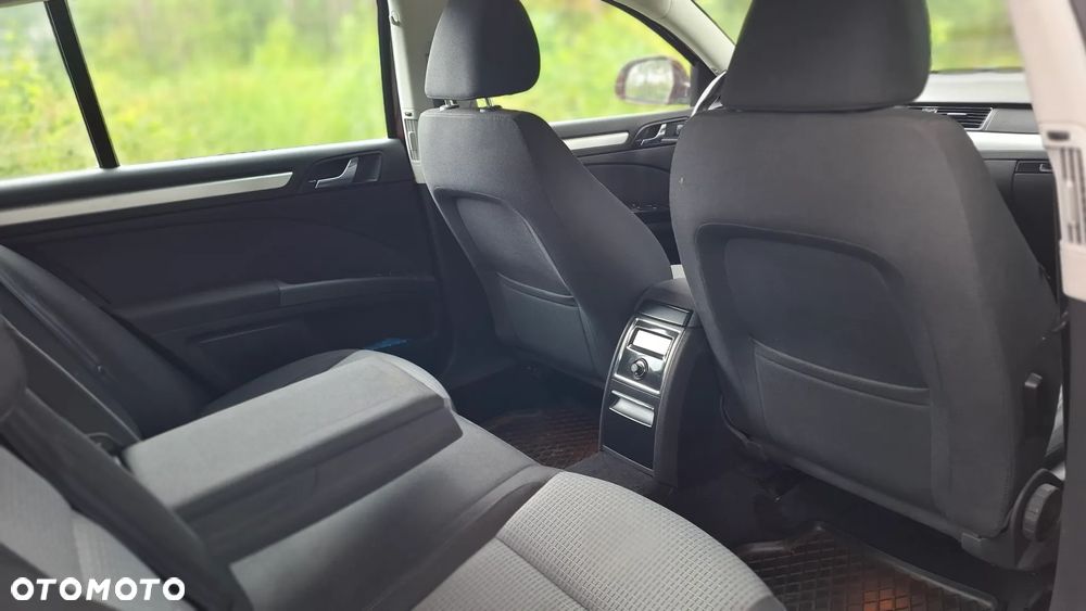 Skoda Superb 2.0 TDI Ambition - 7