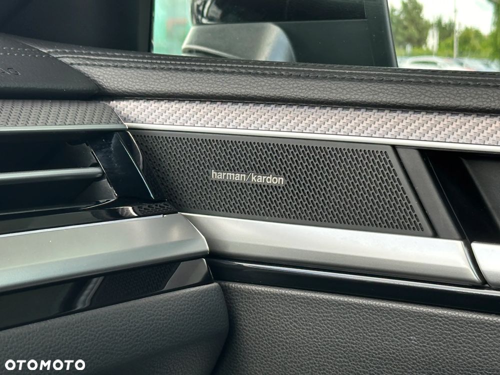 Volkswagen Arteon 2.0 TDI SCR 4Motion DSG R-Line - 35