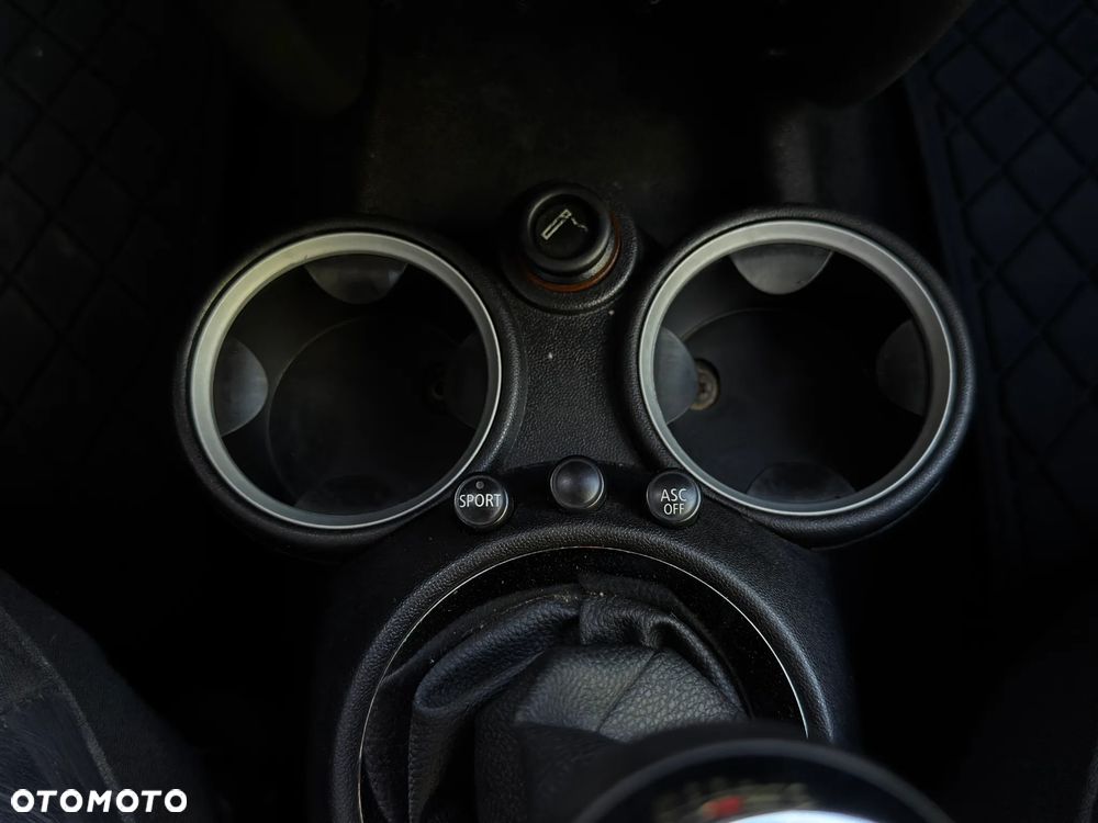MINI Cooper S - 32