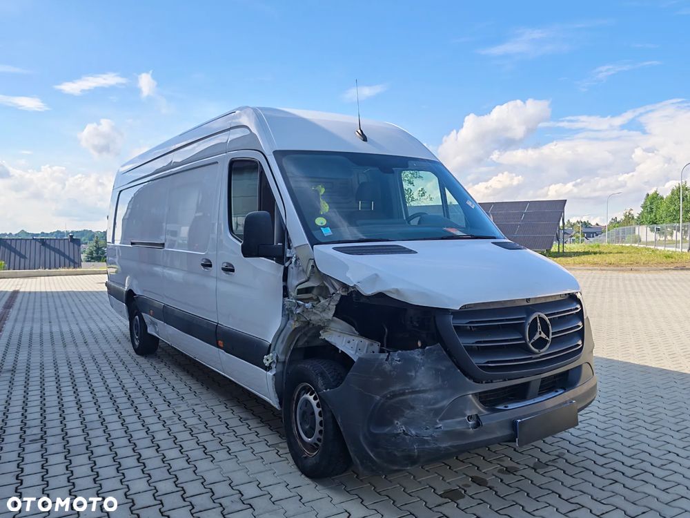 Mercedes-Benz Sprinter - 3