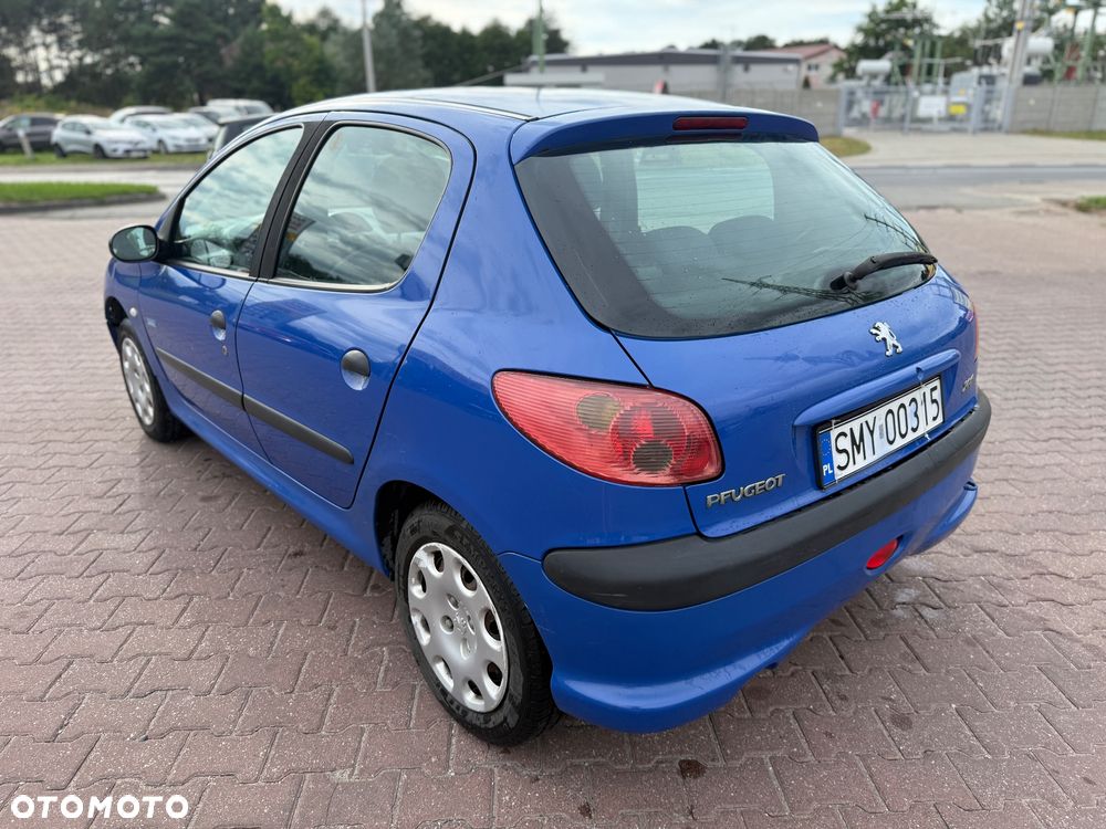 Peugeot 206 1.1 XR Presence - 10
