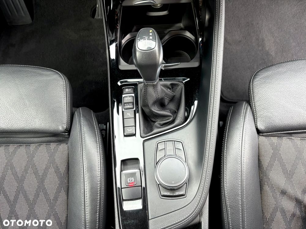 BMW X1 xDrive20d xLine - 23