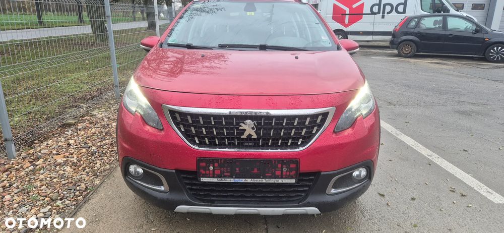 Peugeot 2008 1.2 Pure Tech Allure S&S EAT6 - 1