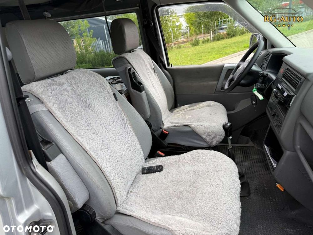 Volkswagen Transporter - 23