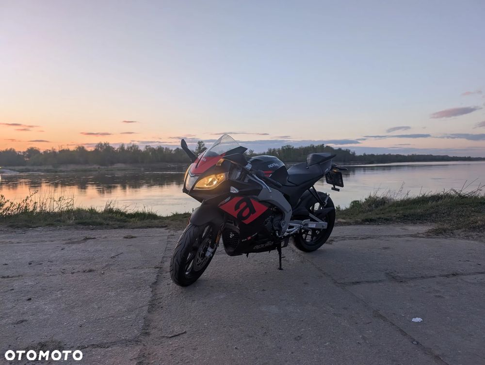 Aprilia RS - 8