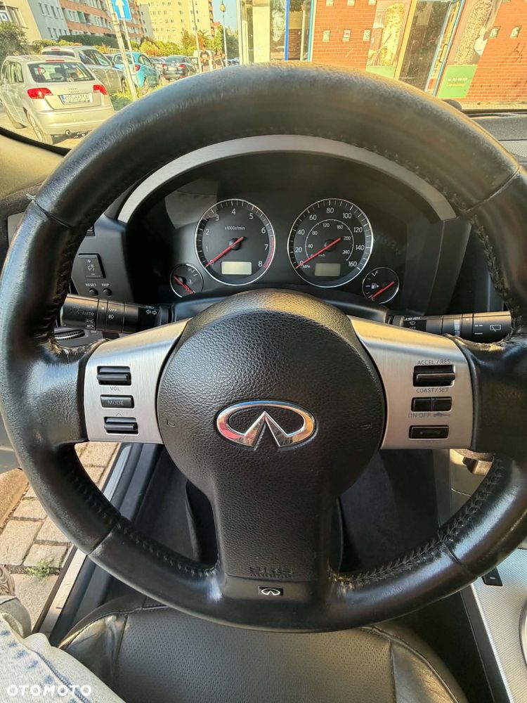 Infiniti FX FX35 - 15
