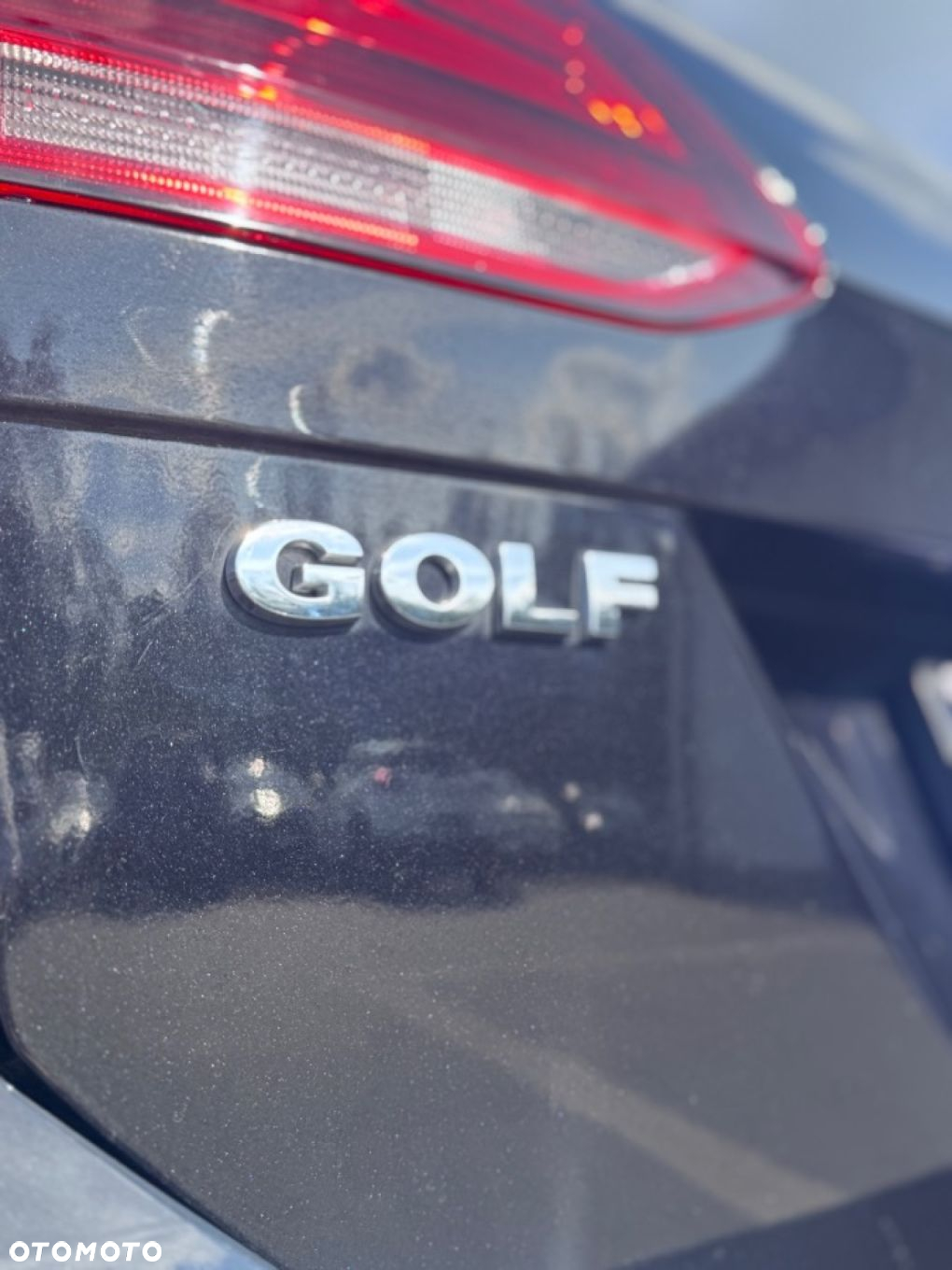 Volkswagen Golf - 6
