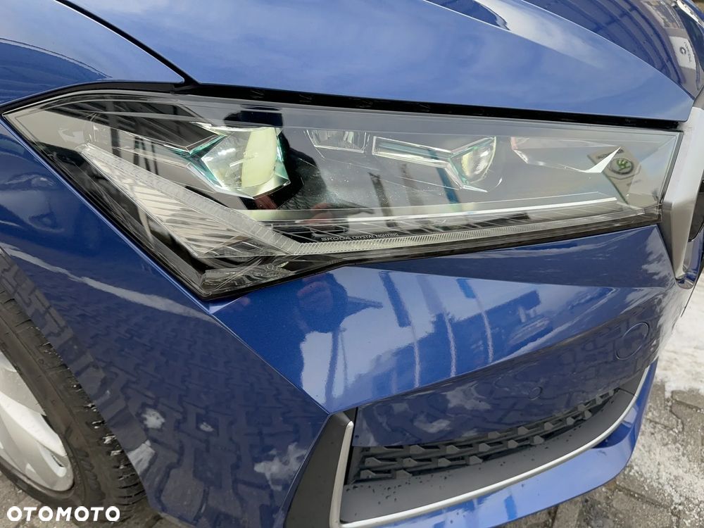 Skoda Superb 2.0 TSI Selection DSG - 9