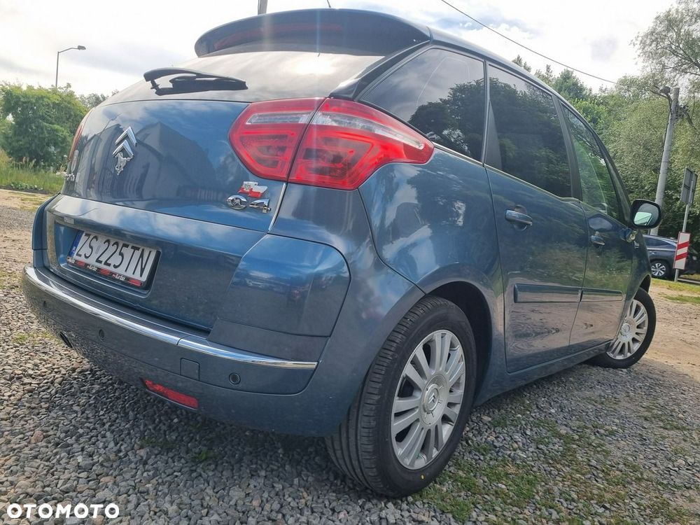 Citroën C4 Picasso - 11