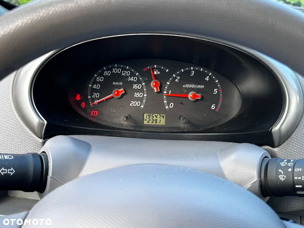 Nissan Micra 1.5 dCi acenta - 11