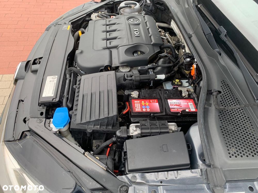 Volkswagen Golf 1.6 BlueTDI Comfortline - 21