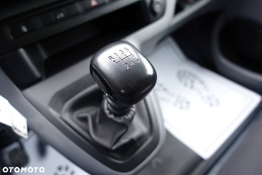 Peugeot Expert - 17