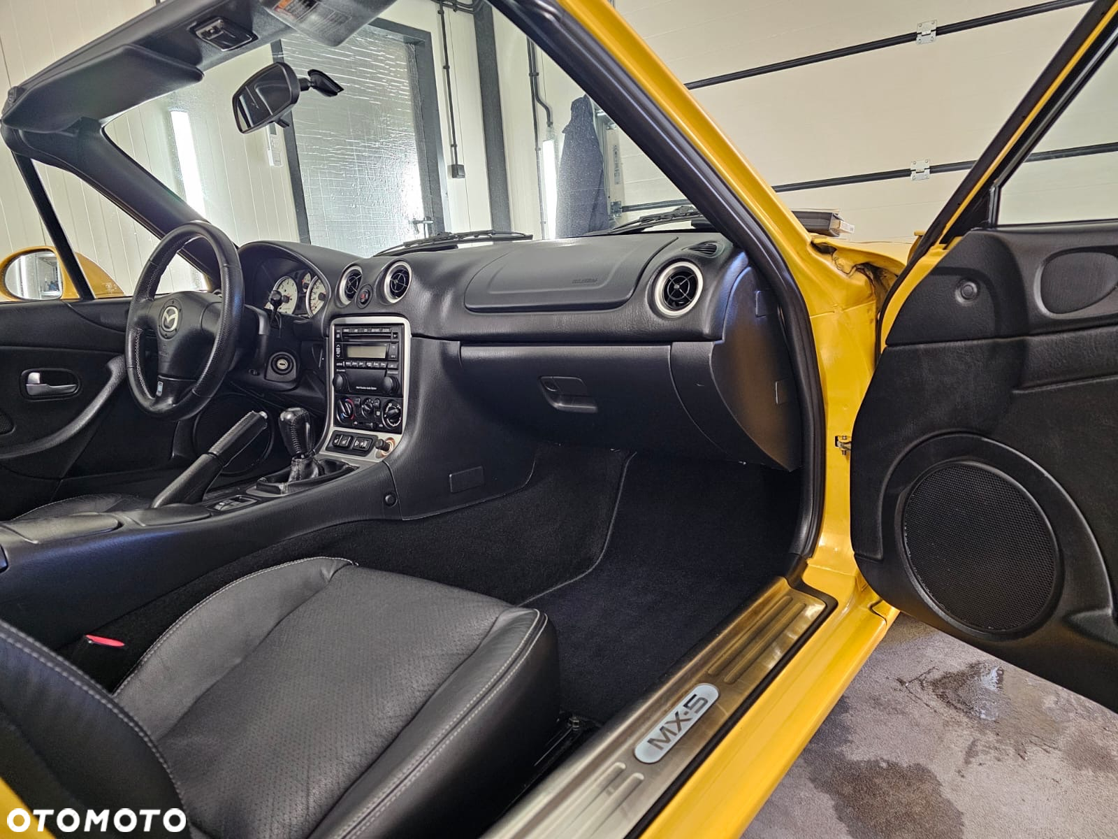 Mazda MX-5 1.6 16V - 12