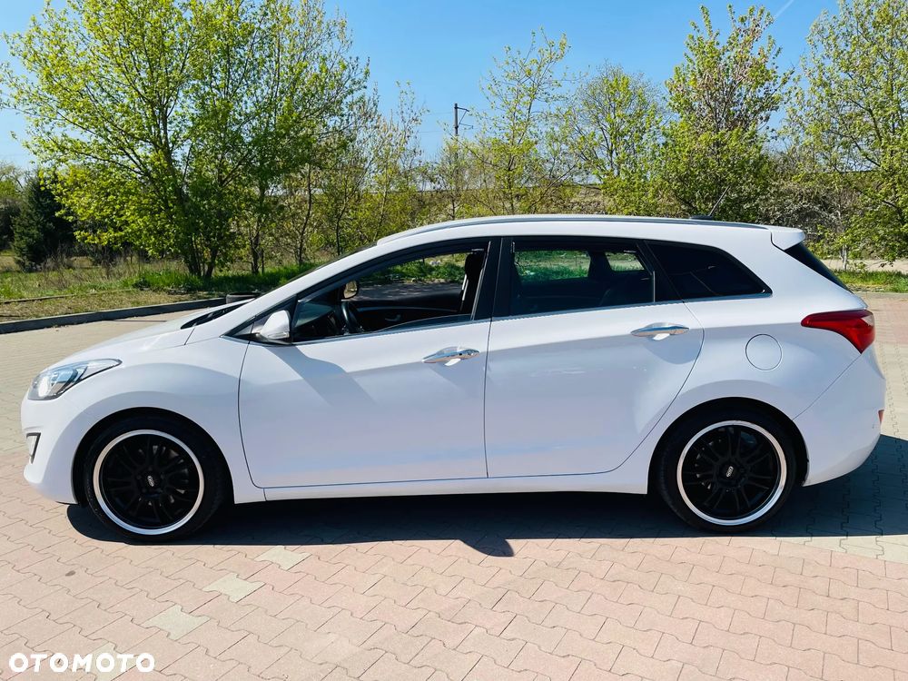 Hyundai i30 blue 1.6 GDI YES Gold - 7