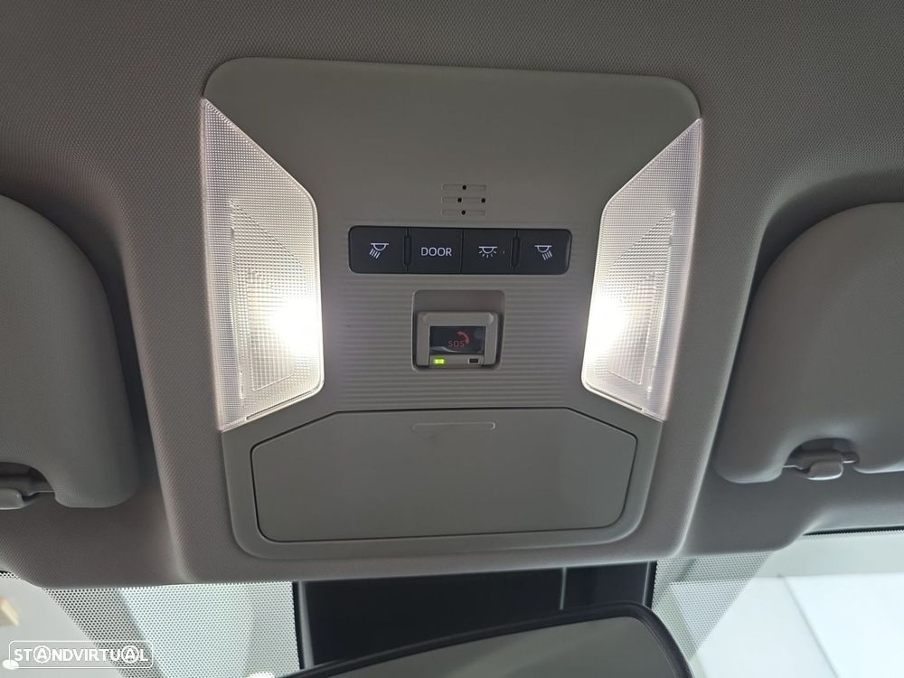 Toyota RAV4 2.5 HDF Comfort - 9