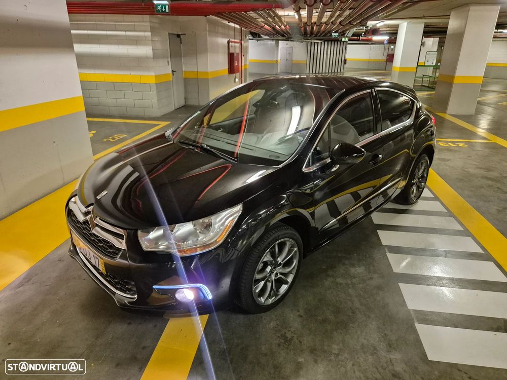 Citroën DS4 1.6 e-HDi So Chic - 1