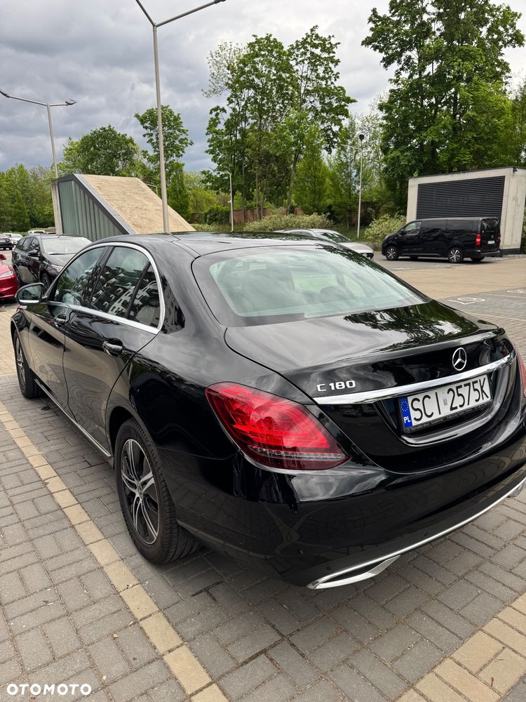 Mercedes-Benz Klasa C 180 9G-TRONIC - 9