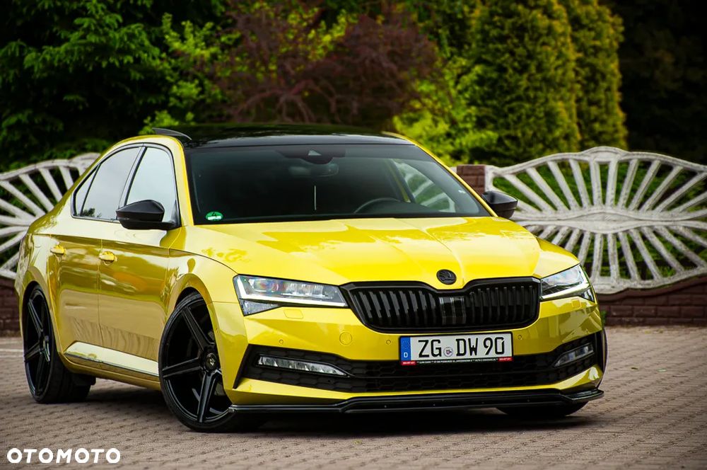 Skoda Superb 2.0 TDI DSG Sportline - 34