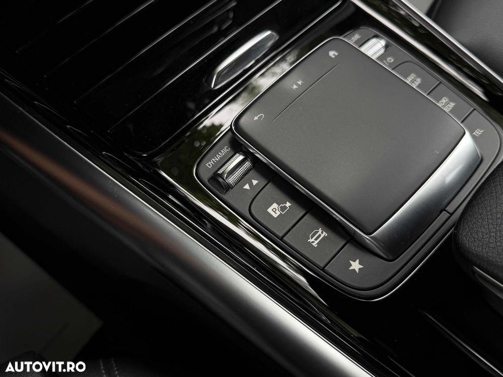 Mercedes-Benz GLA 200 d 8G-DCT Progressive - 18