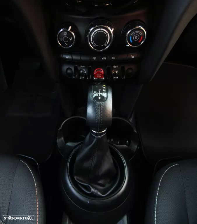MINI 5 Portas Cooper Aut. - 26
