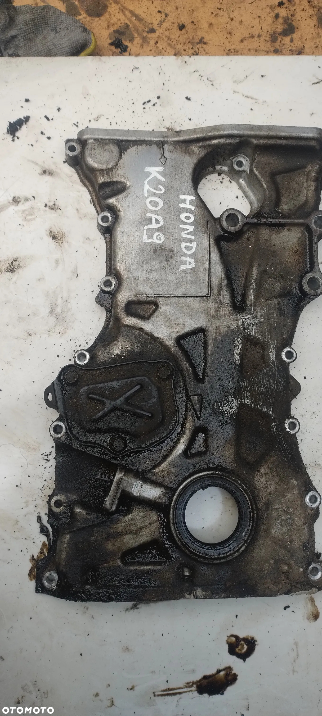 HONDA 2,0 16V K20A4 K20A9 osłona rozrządu obudowa - 2
