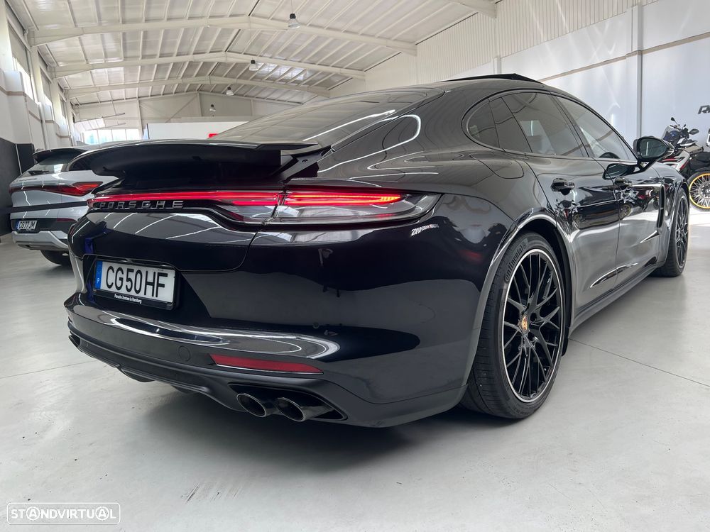 Porsche Panamera 4 E-Hybrid Platinum Edition - 29