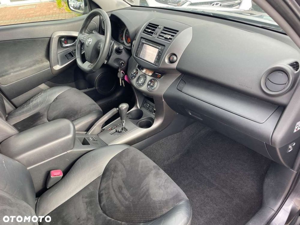 Toyota RAV4 2.0 VVT-i Premium MS - 10