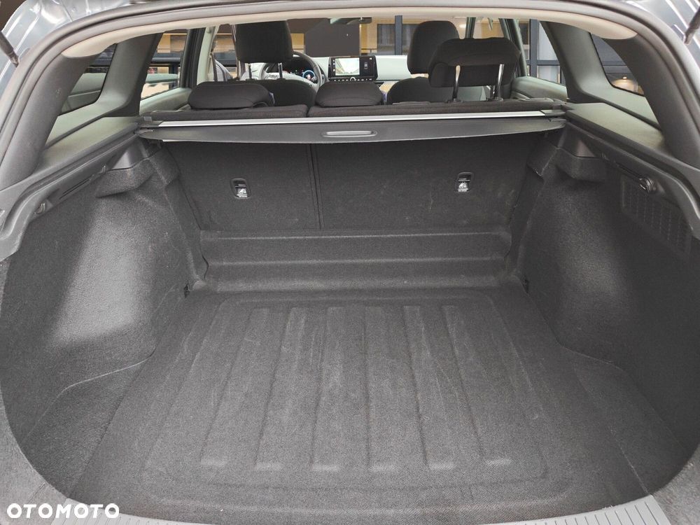 Hyundai i30 1.6 T-GDI Modern DCT - 18
