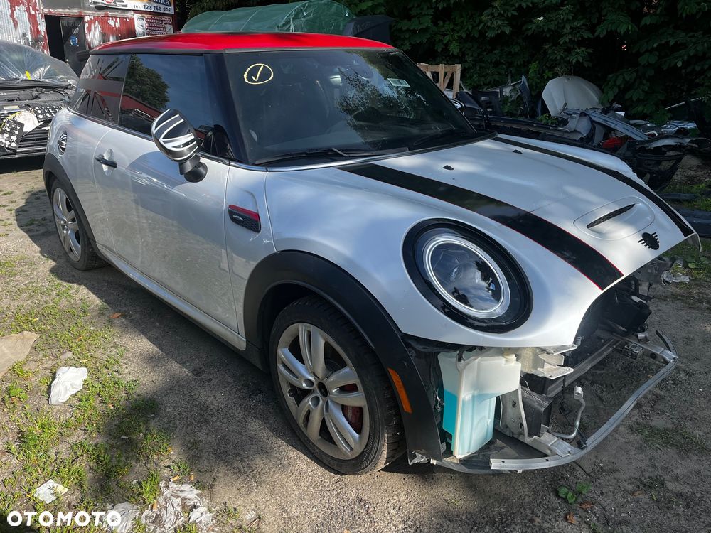 MINI John Cooper Works - 1
