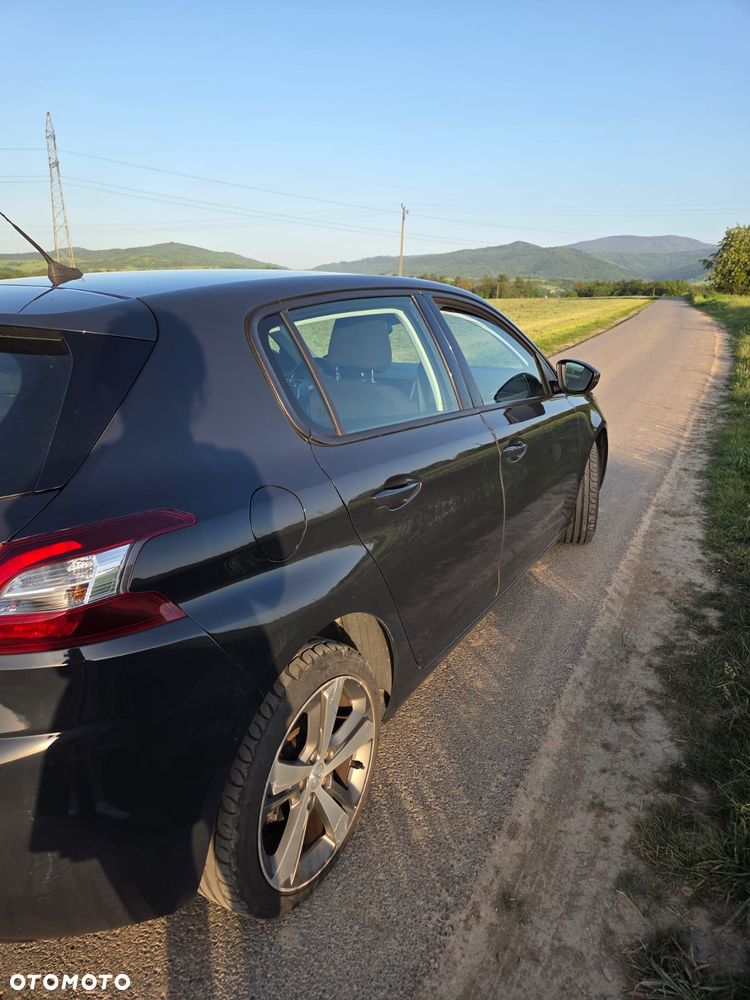 Peugeot 308 1.2 PureTech Active S&S - 6
