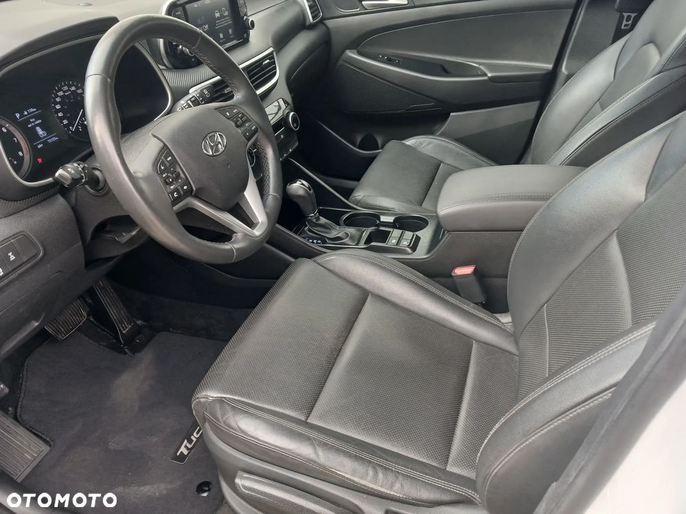 Hyundai Tucson 1.6 GDi 4WD DCT Trend - 12