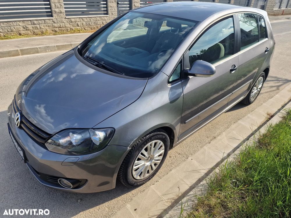 Volkswagen Golf Plus - 13