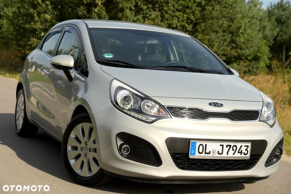 Kia Rio - 1