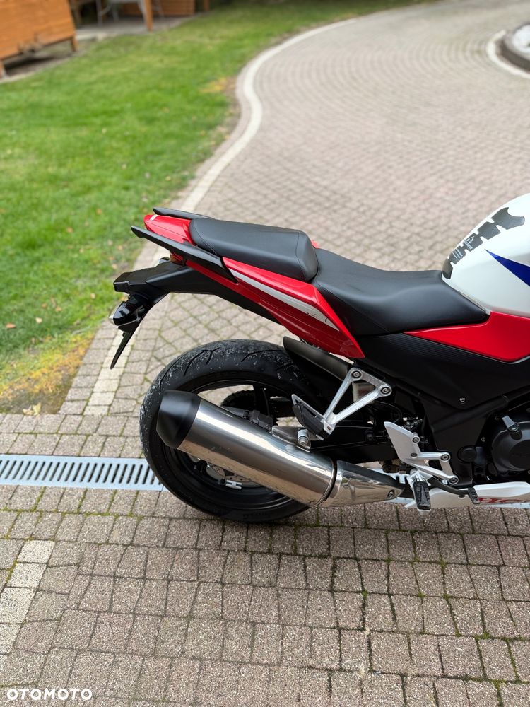 Honda CBR - 23