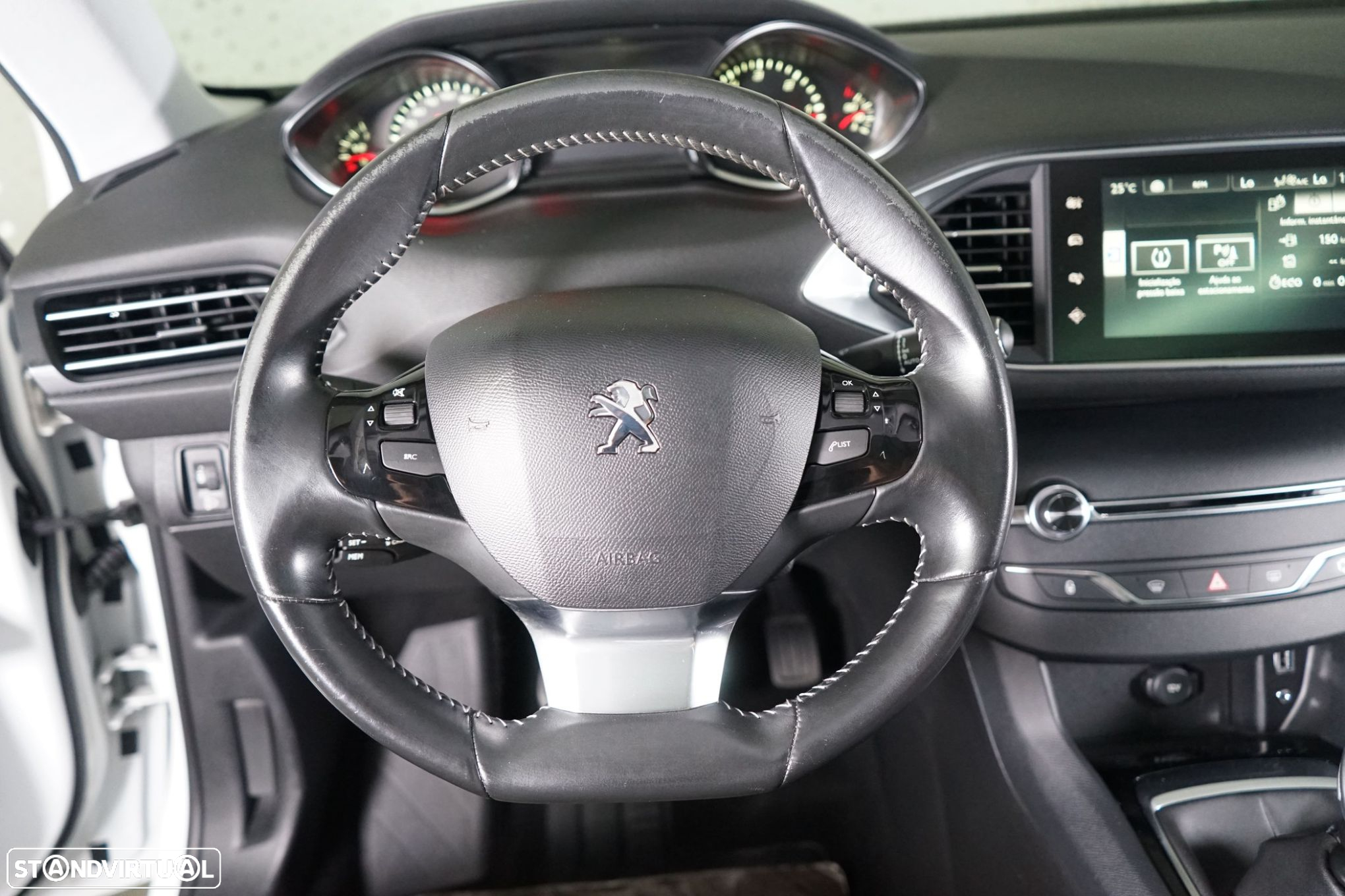 Peugeot 308 SW 1.6 BlueHDi Allure - 22