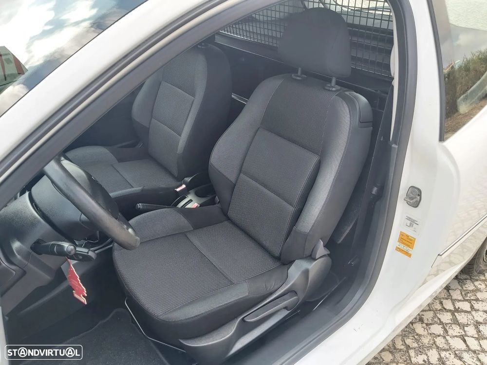 Peugeot 207 1.4 HDi Sport - 24