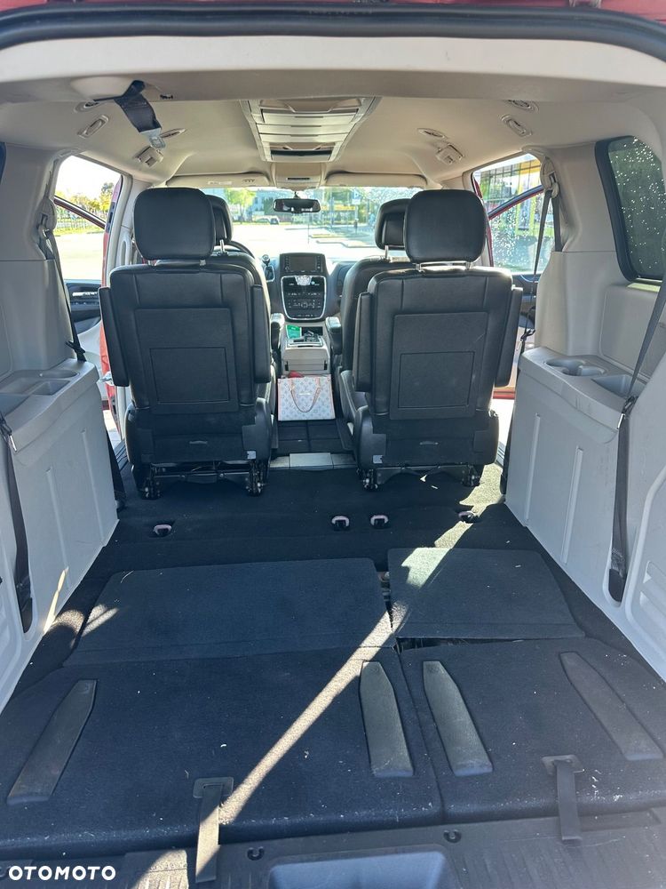 Chrysler Town & Country 3.6 Touring - 21