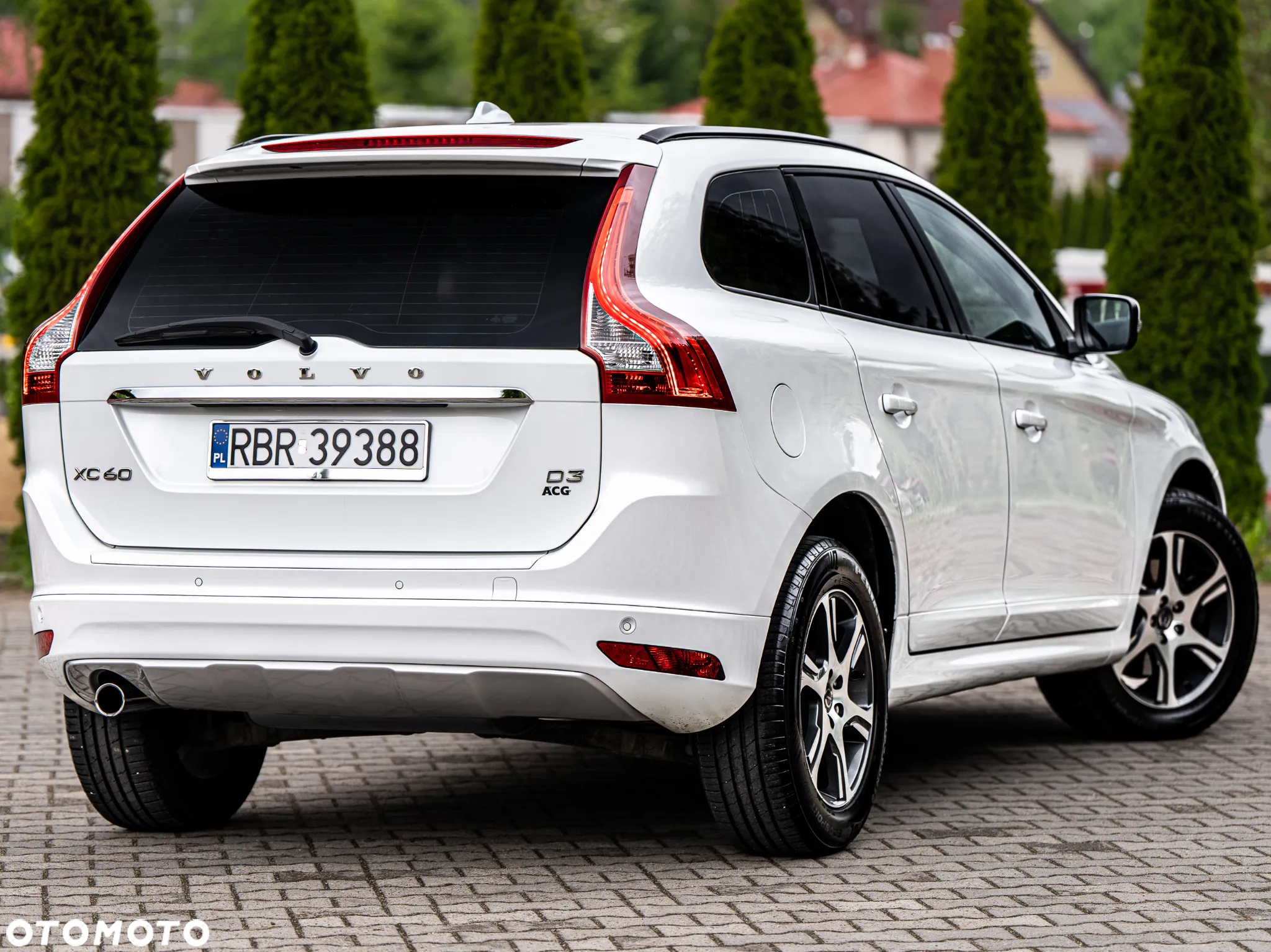 Volvo XC 60 D3 Momentum - 4