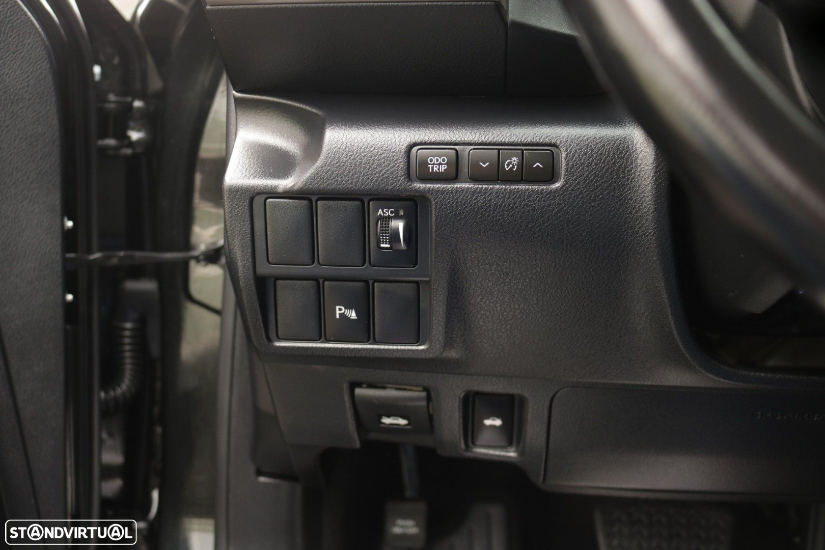Lexus IS 300H Executive - 33