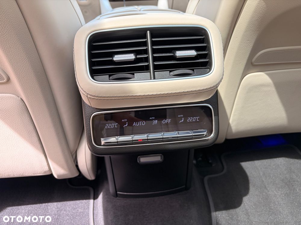 Mercedes-Benz GLS AMG 63 4-Matic+ - 37