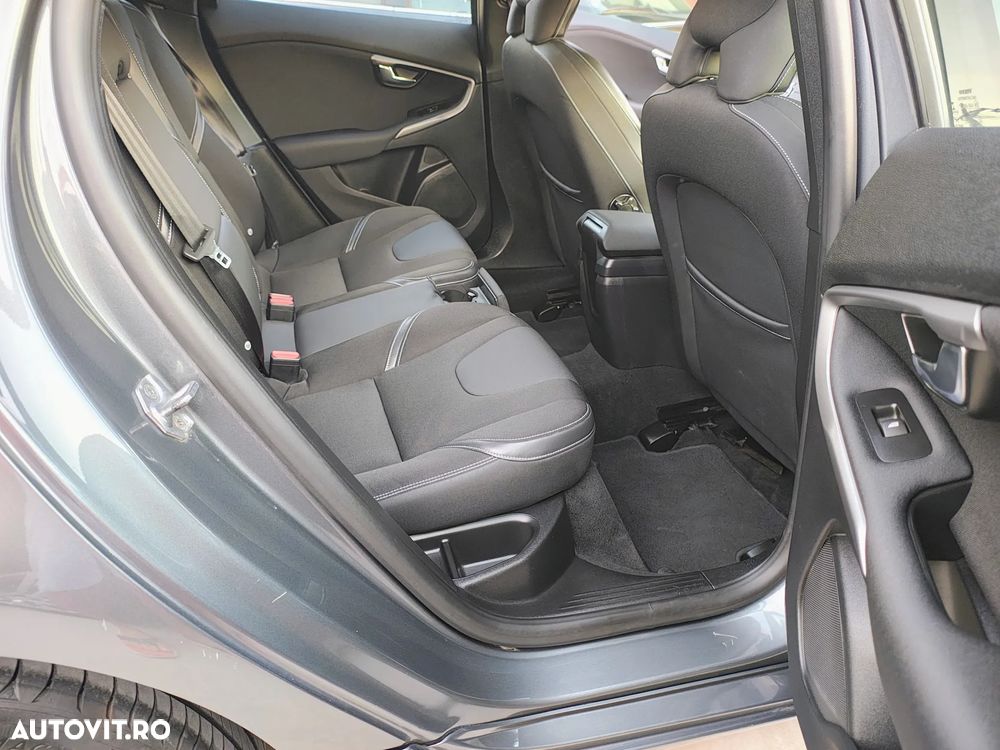 Volvo V40 D2 RDesign - 19