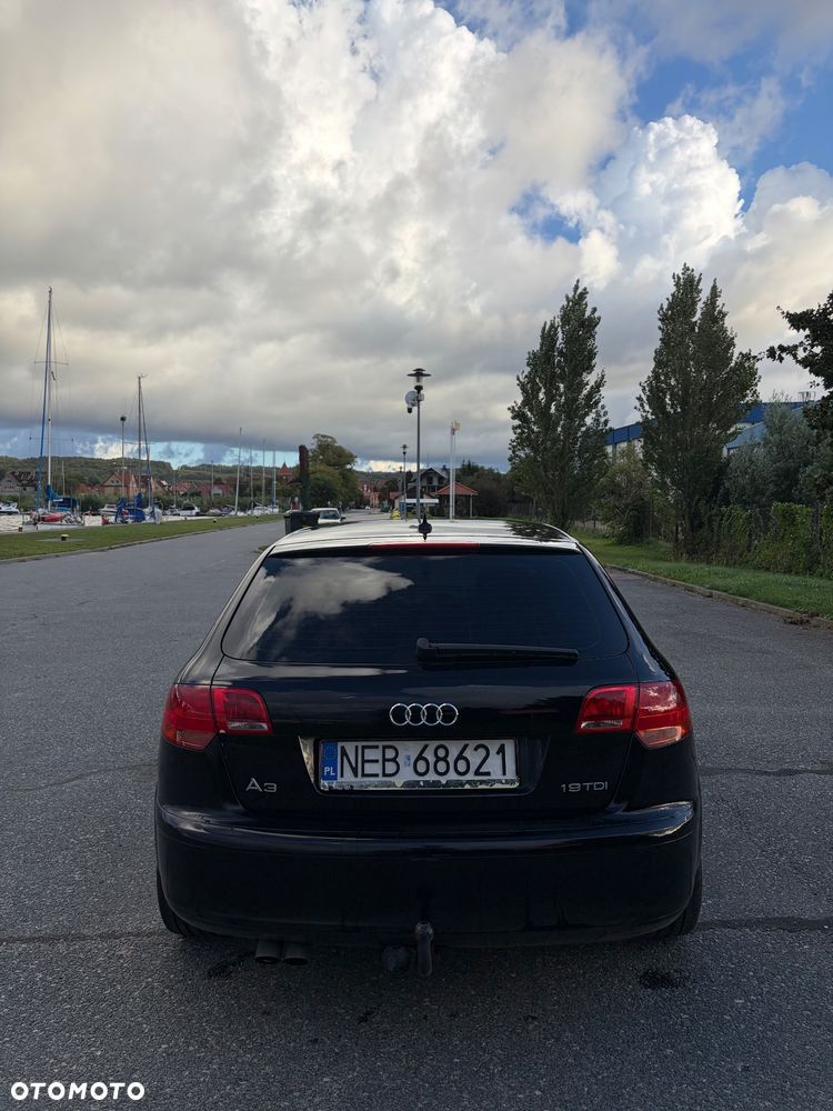 Audi A3 Sportback 1.9 TDI DPF Ambiente - 7