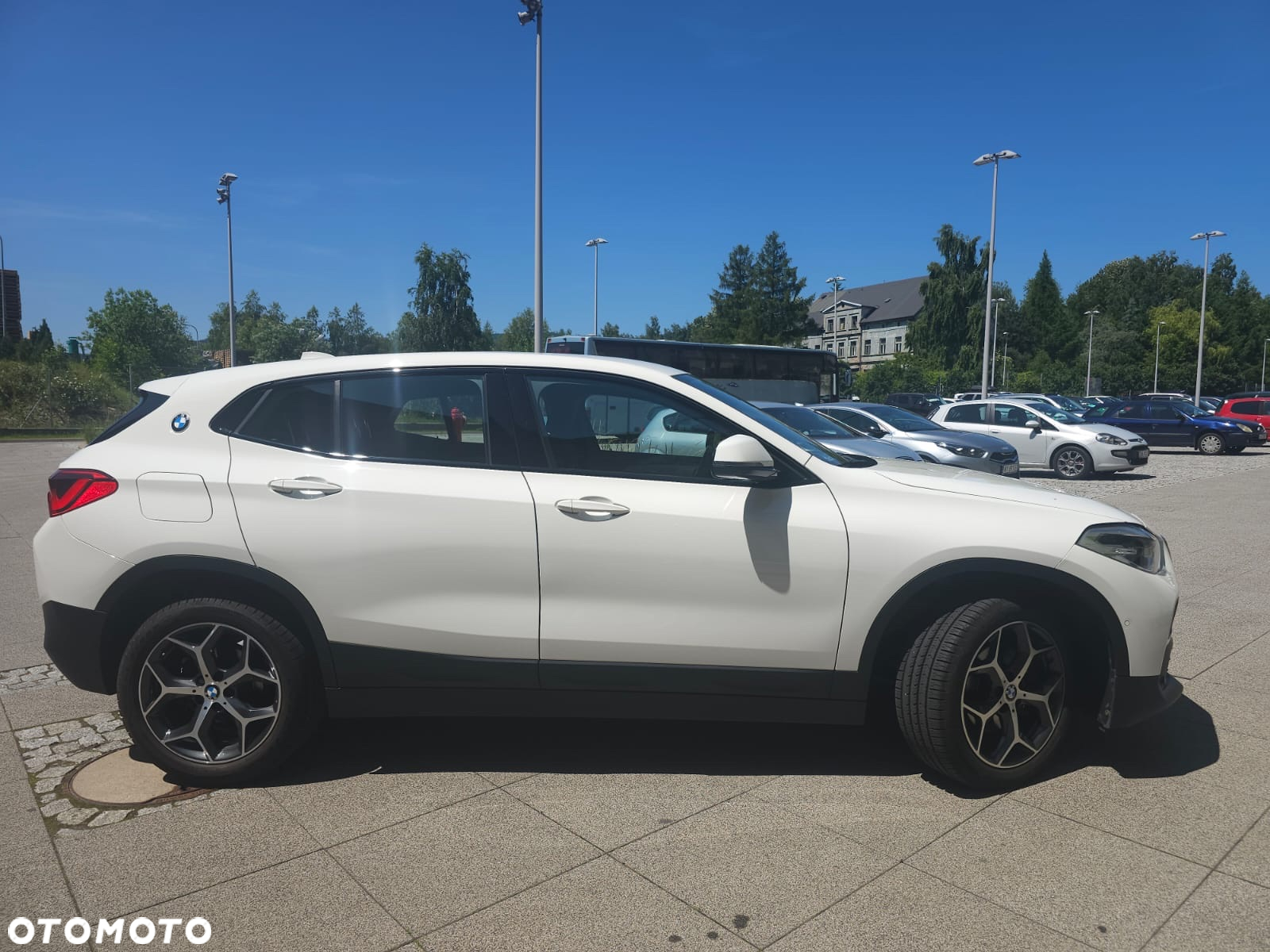 BMW X2 sDrive18i Advantage - 12