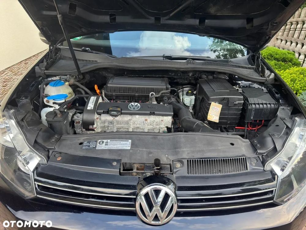 Volkswagen Golf - 10