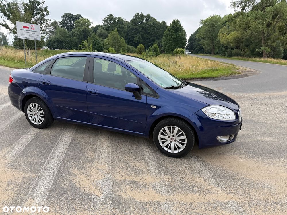 Fiat Linea 1.4 T-Jet 16V Emotion - 17