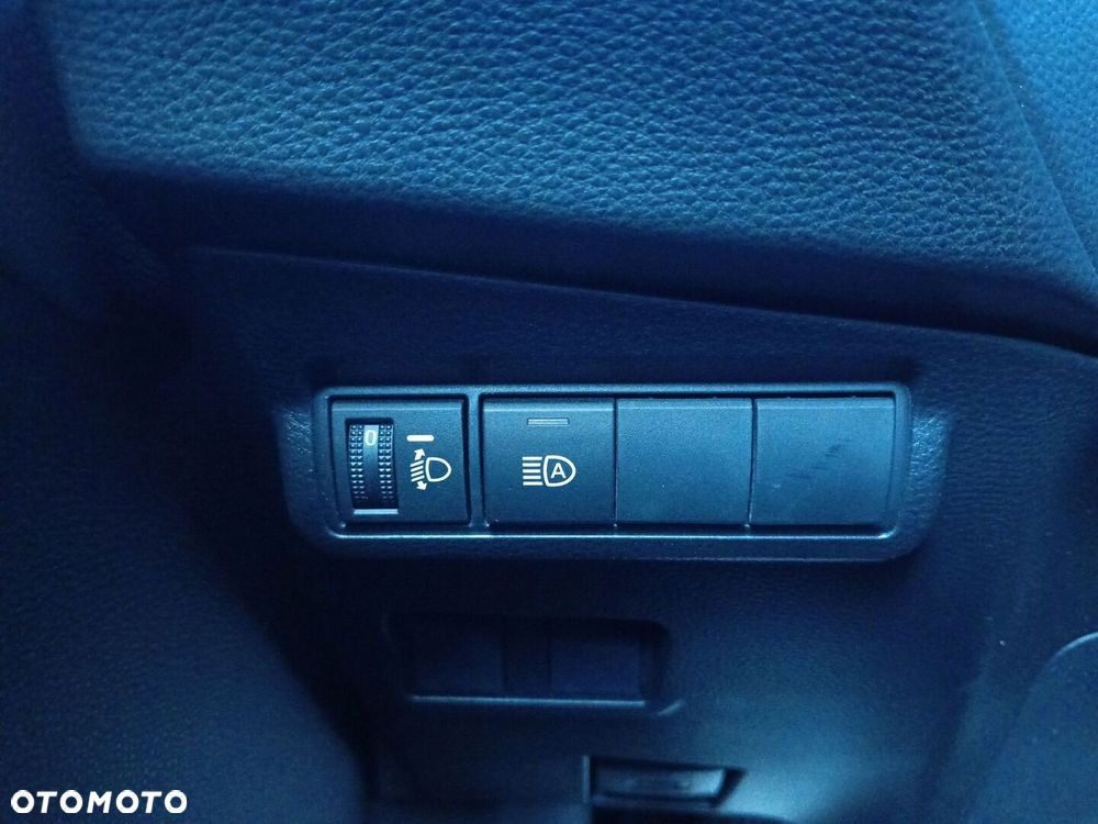 Toyota Corolla Cross - 20