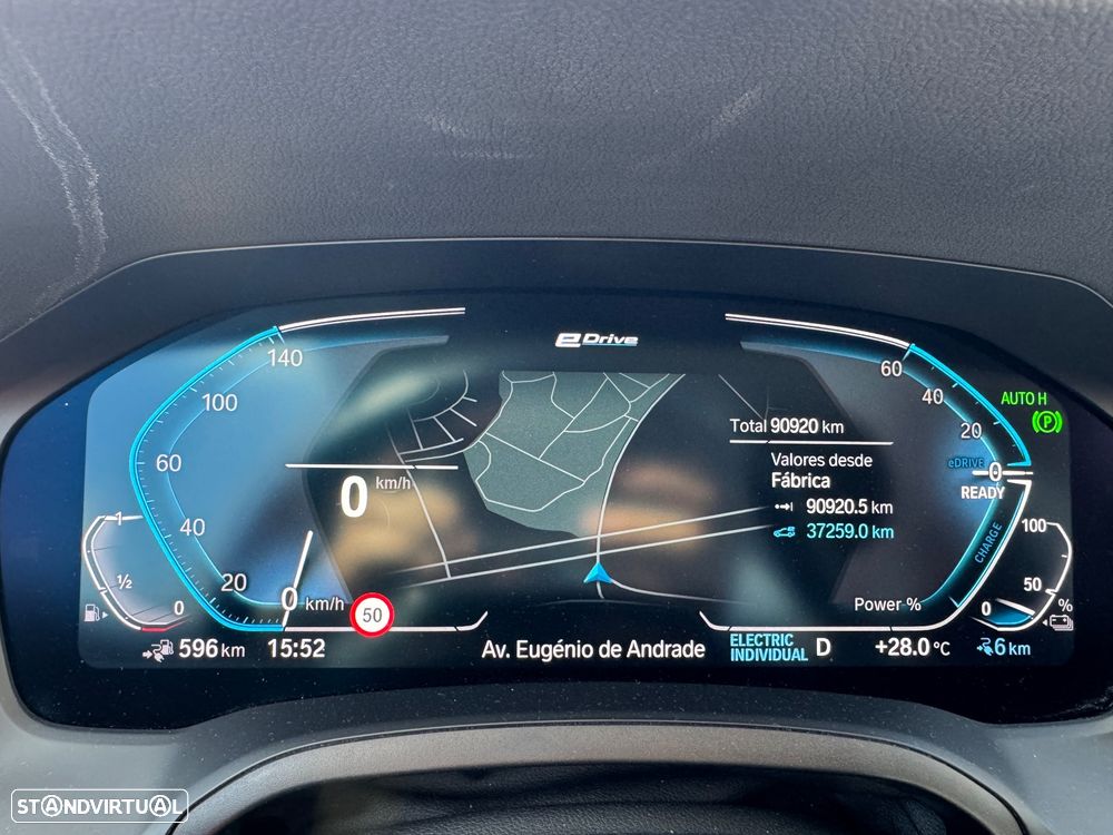 BMW 330 e Line Sport Auto - 10