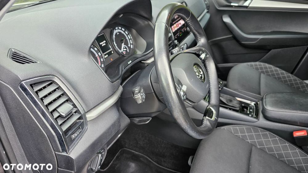 Skoda Karoq 1.6 TDI SCR 4x2 Style DSG - 11